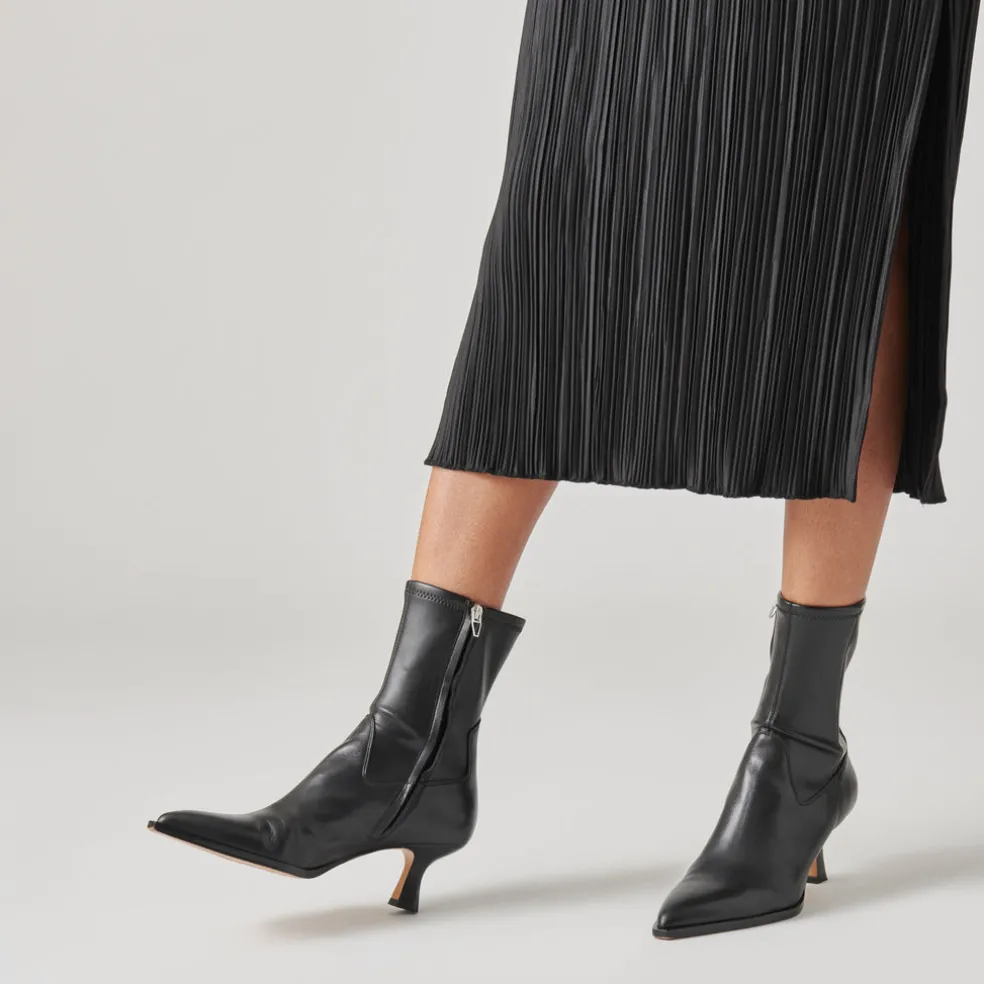 Arya Boots Black Leather