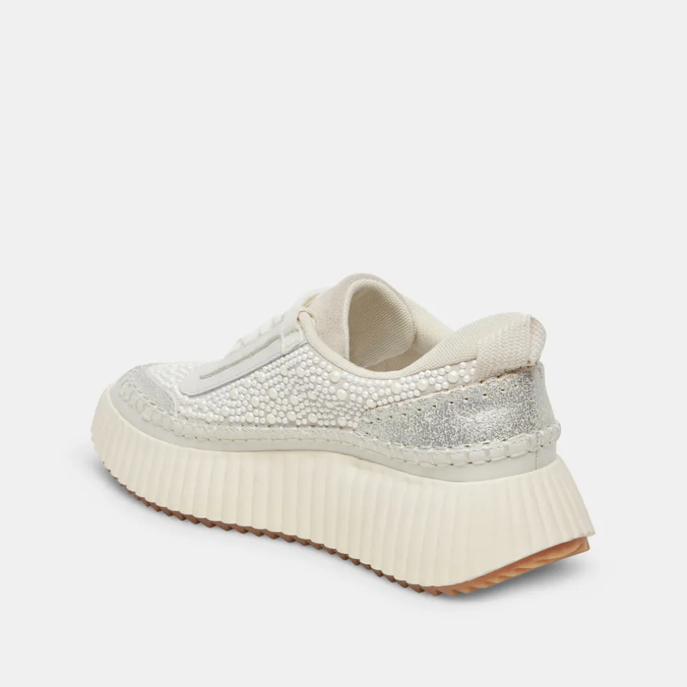 Dolen Pearl Sneakers Vanilla Pearls