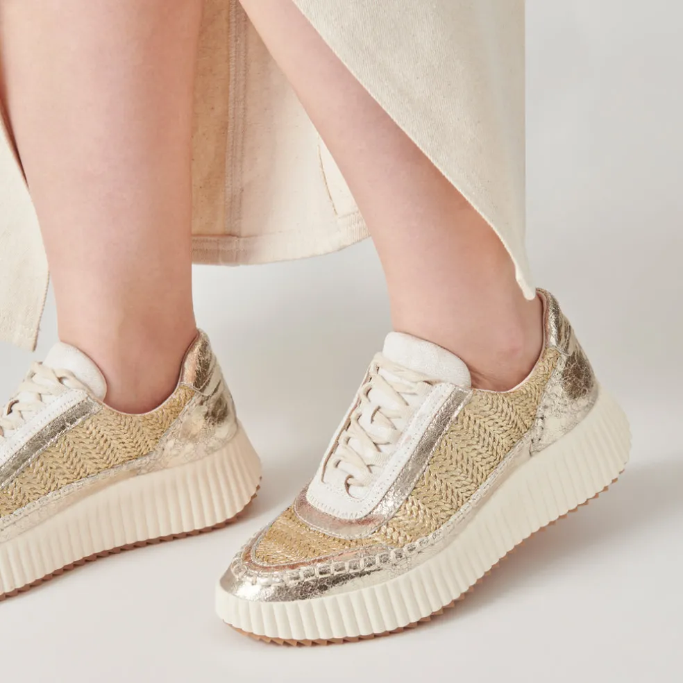 Dolen Sneakers Gold Knit