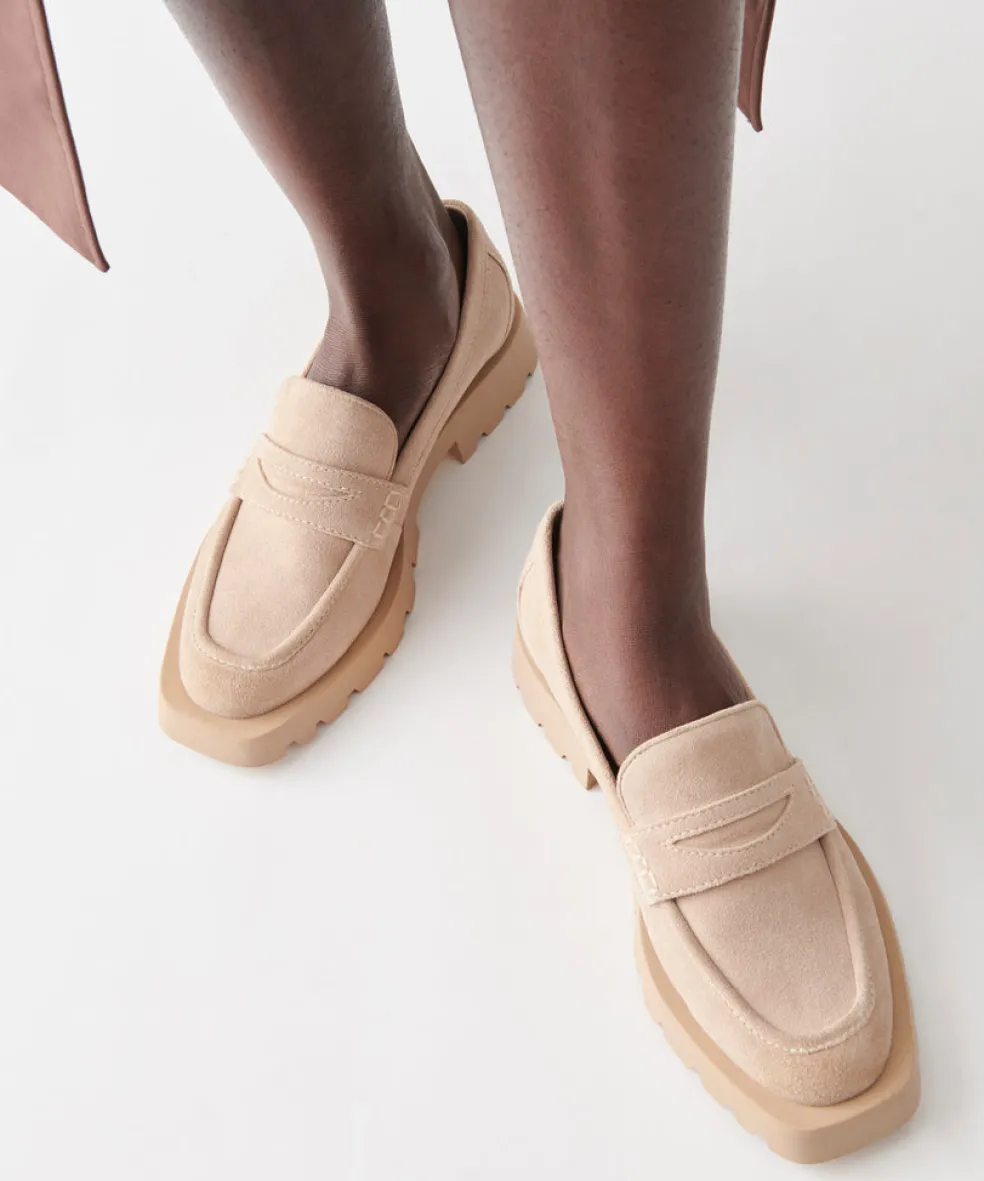 Elias Flats Dune Suede