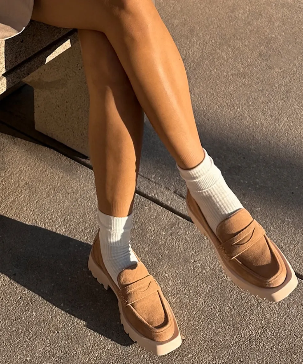 Elias Flats Toffee Suede
