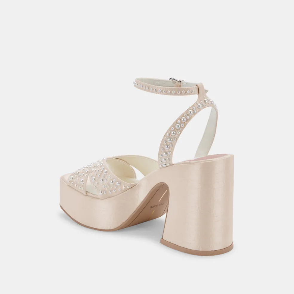 Wessi Pearl Heels Vanilla Pearls